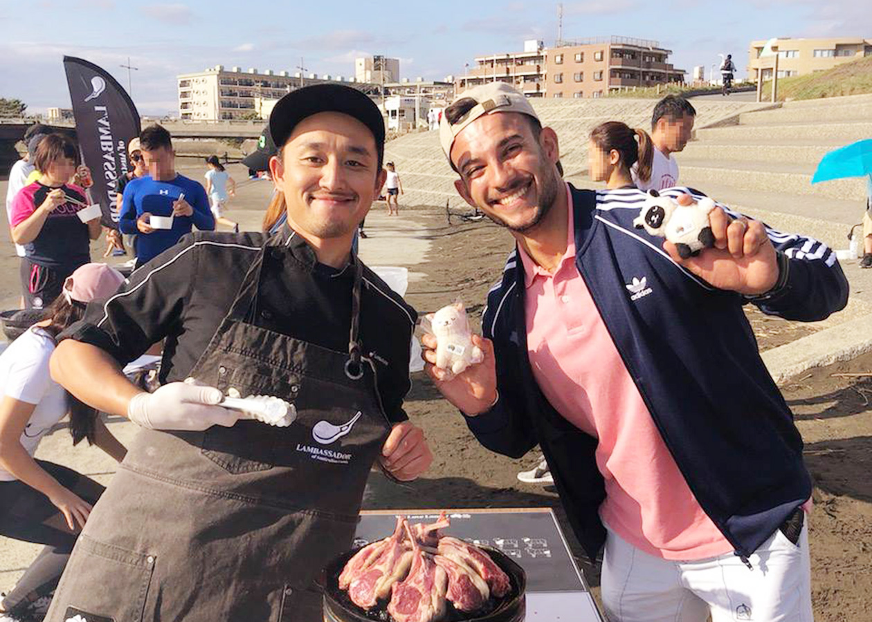 【ラムバサダー × ラムザップ「ビーチブートキャンプ」】ラム肉とエクササイズの異色コラボが早くも第2弾！