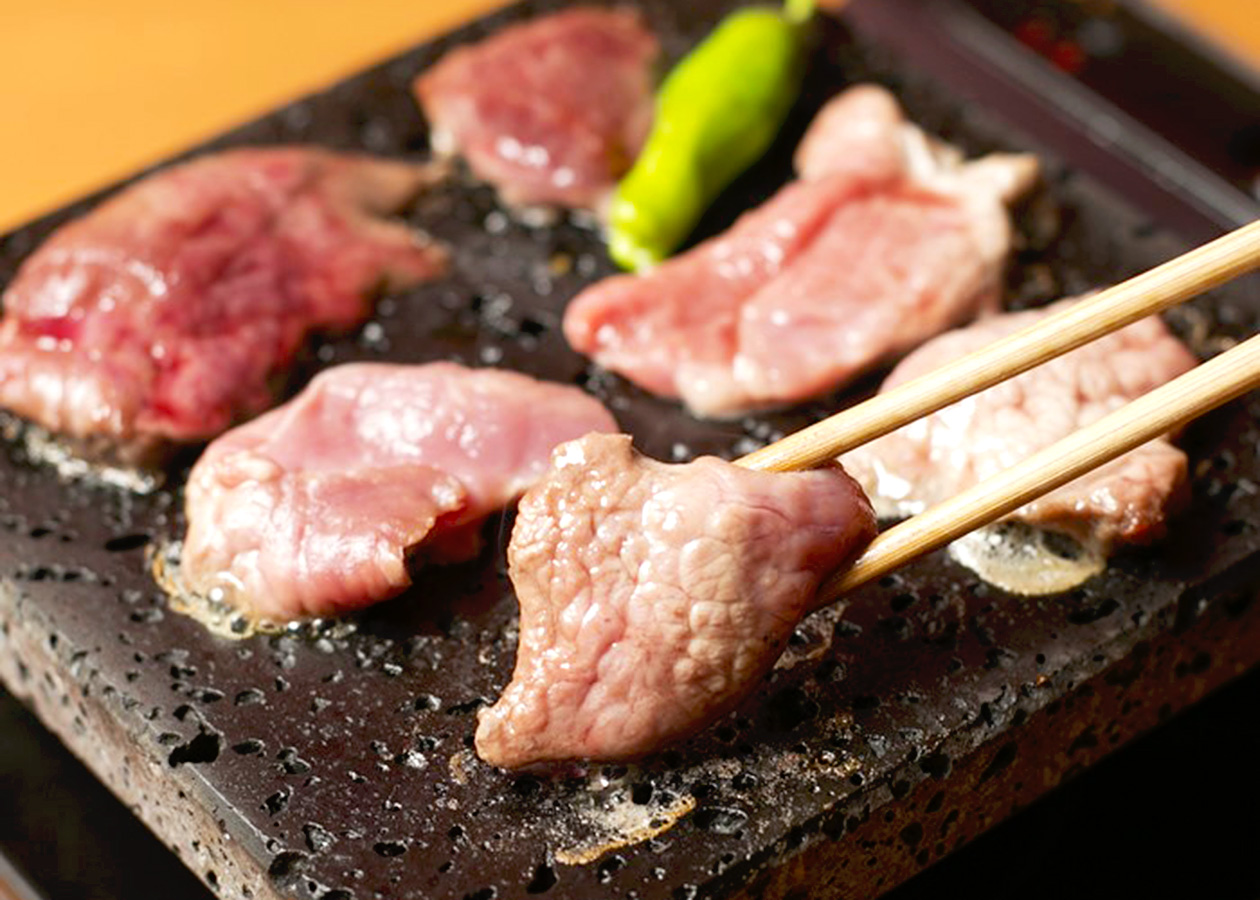 溢れるラム肉愛！岡山初の羊肉専門店！ ／ ラム肉バル結（岡山）